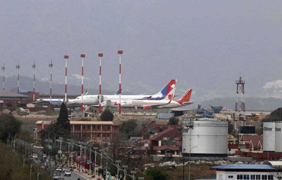  Supreme Court issues short-term interim order not to levy VAT on air tickets